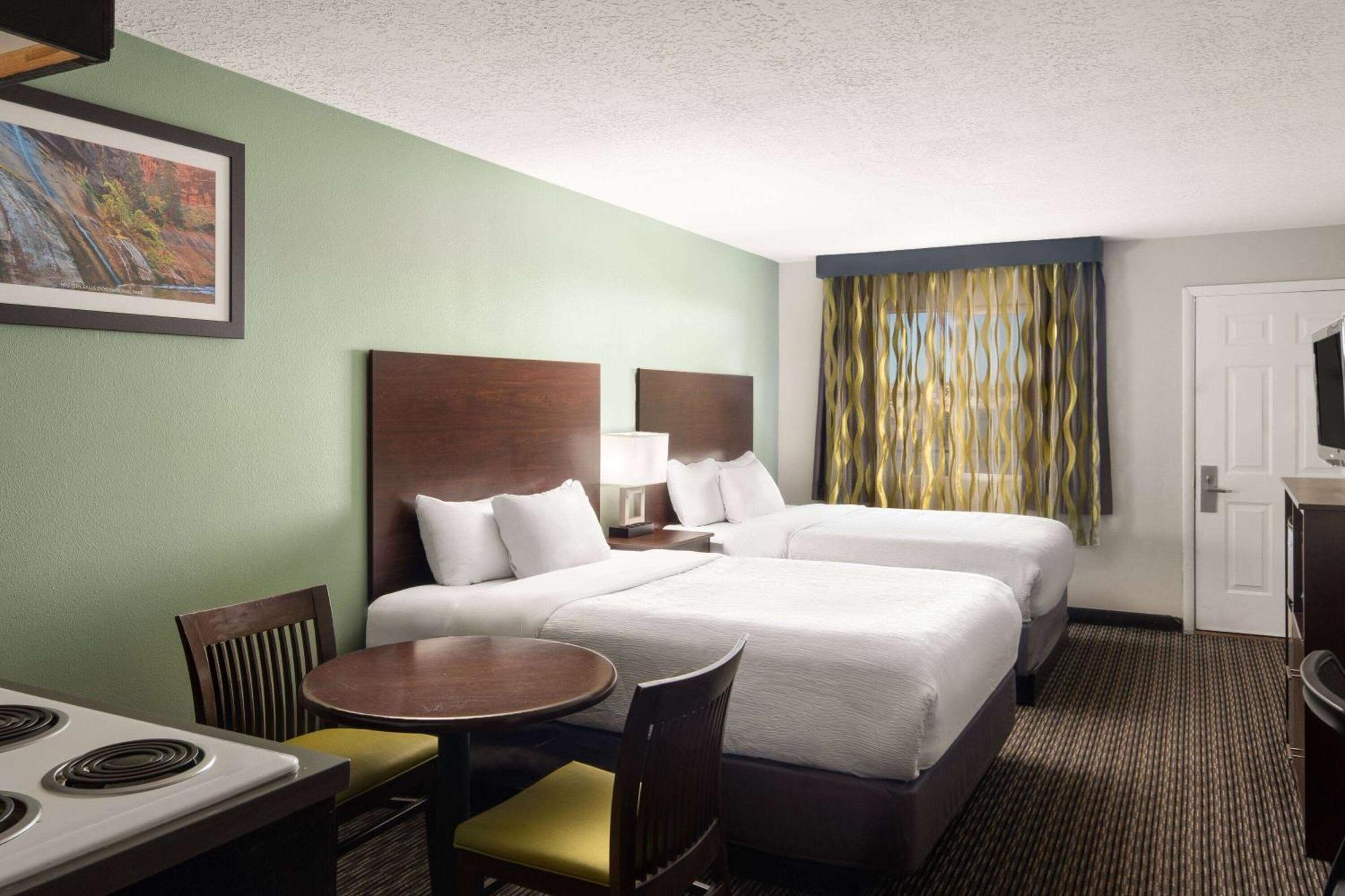 Wingate By Wyndham Cedar City Exteriér fotografie